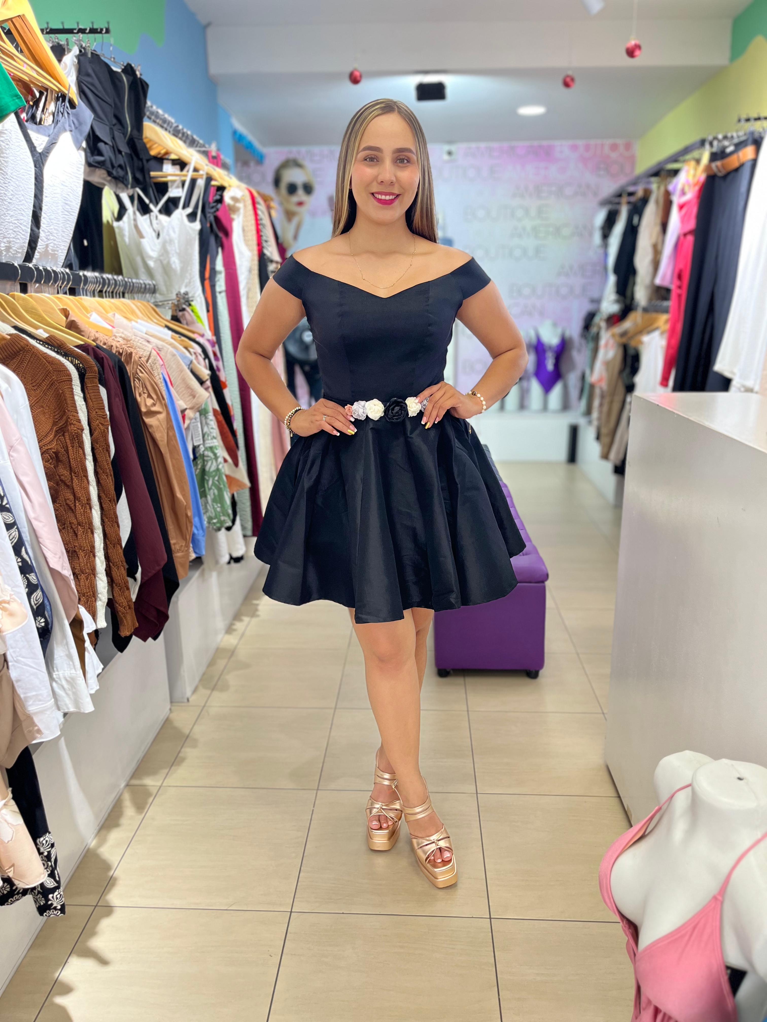 VESTIDO CORTO  NEGRO GALA FLORES